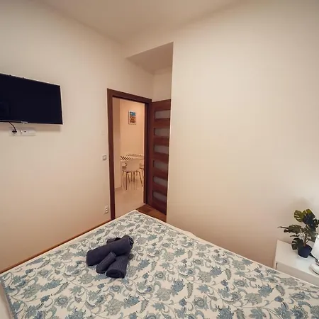 Royal With Two Bedrooms